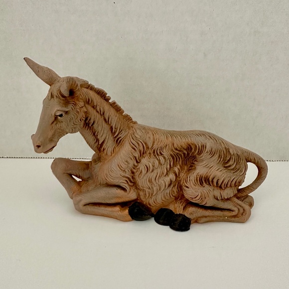 Fontanini Other - Fontanini 1983 Resting Donkey Figure for 7.5" Nativity
